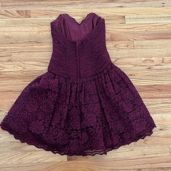 CHRIS KOLE vintage maroon and plum lace strapless dress size 10 - Picture 2 of 5